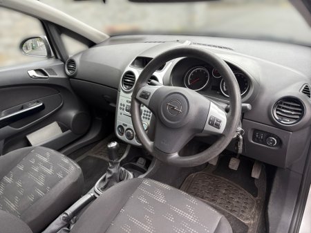 2011 Opel Corsa - thumbnail 13