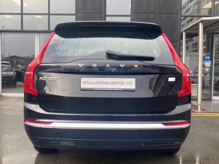 2024 Volvo XC90 T8 Core Recharge AWD Auto (PHEV) €64,900 thumbnail