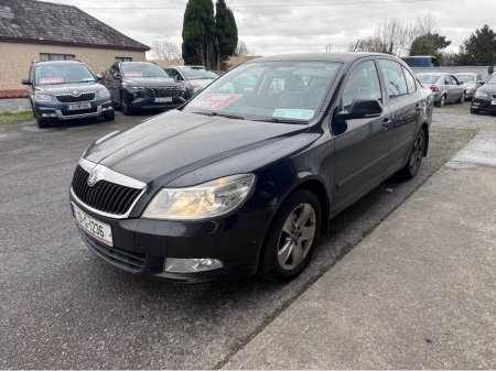 2013 Skoda Octavia - thumbnail 2