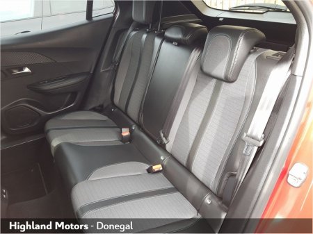 2022 Peugeot 2008 - thumbnail 13