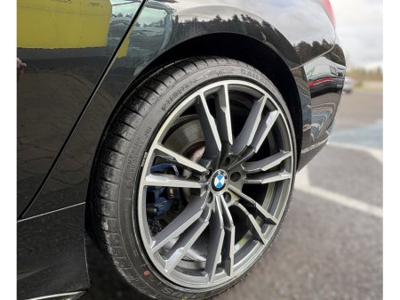 2021 BMW 3 Series - thumbnail 6