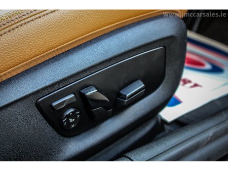 2021 BMW 5 Series - thumbnail 14