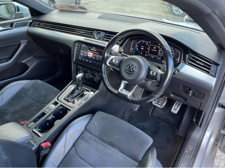 2020 Volkswagen Arteon R-LINE 240HP 4MOTION AUTOMATIC 2.0 DIESEL //HIGH SPEC//PANORAMIC GLASS ROOF//KEYLESS ENTRY//SAT NAV//HEATED FRONT AND REAR SEATS// €32,950 thumbnail