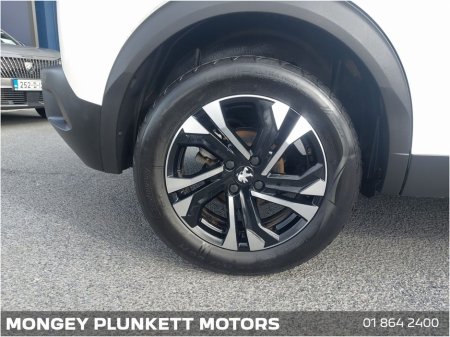 2021 Peugeot 2008 - thumbnail 9