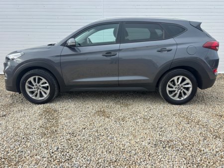 2017 Hyundai Tucson - thumbnail 16