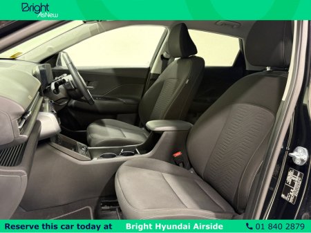 2024 Hyundai Kona EV ELEGANCE 65KWH 5DR AUTO €31,950 thumbnail