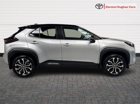 2024 Toyota Yaris Cross LUNA SPORT 4DR AUTO €30,950