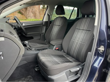 2015 Volkswagen Golf Volkswagen Golf 2015 Lounge Edition*Low Miles €13,900 thumbnail