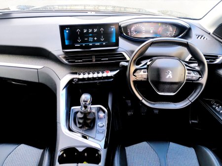 2022 Peugeot 3008 - thumbnail 14