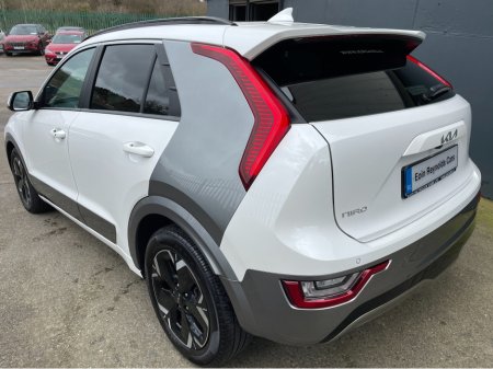 2023 Kia Niro EV K4 5DR AUTO HIGH SPEC 64KW €25,995 thumbnail