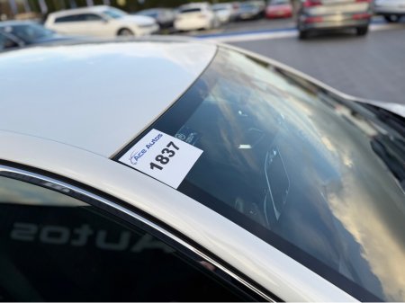 2019 Peugeot 308 - thumbnail 6