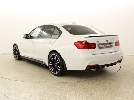 2015 BMW 3 Series - thumbnail 5