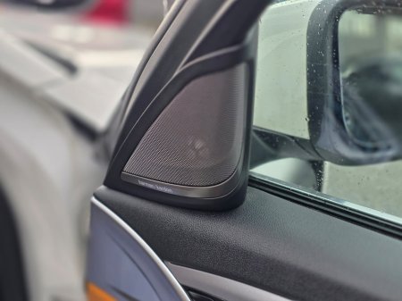 2021 BMW 5 Series - thumbnail 11