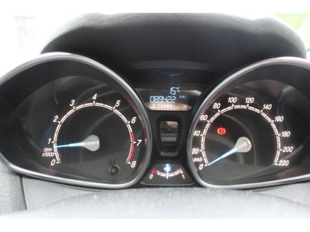 2017 Ford Fiesta ZETEC 1.25 60PS M5 5DR €11,495 thumbnail