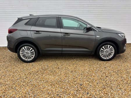 2019 Opel Grandland X SRI 1.5 I T 130PS 4 4DR thumbnail