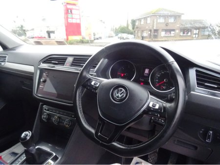 2019 Volkswagen Tiguan ALL SPACE 2.0 TDI MANUAL 150 BHP 5DR €28,950 thumbnail