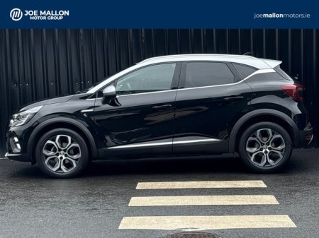 2023 Renault Captur TCe 90 Techno thumbnail