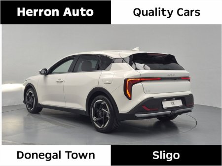 2026 Kia K4 - view 3