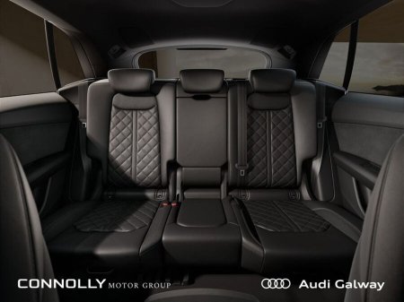 2026 Audi Q8 COMPETITION TFSI e QUATTRO A/T €127,750 thumbnail