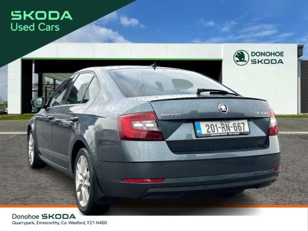 2020 Skoda Octavia - thumbnail 3