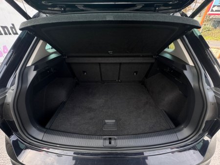 2018 Volkswagen Tiguan - thumbnail 16