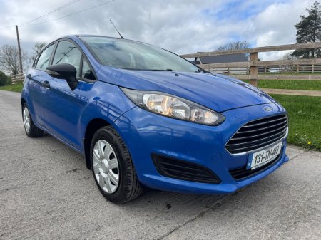 2013 Ford Fiesta - thumbnail 6