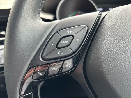 2023 Toyota C-HR - thumbnail 14