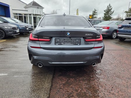 2020 BMW 3 Series - thumbnail 6