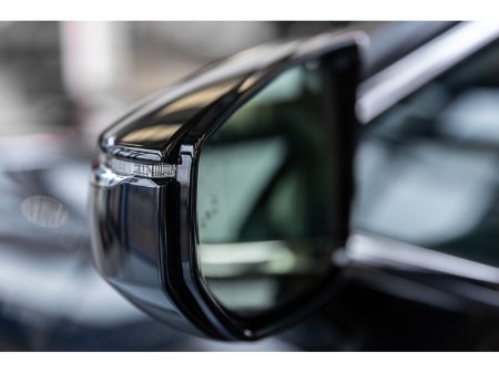 2022 Lexus ES 300 H ES Premuim Edition €39,899 thumbnail