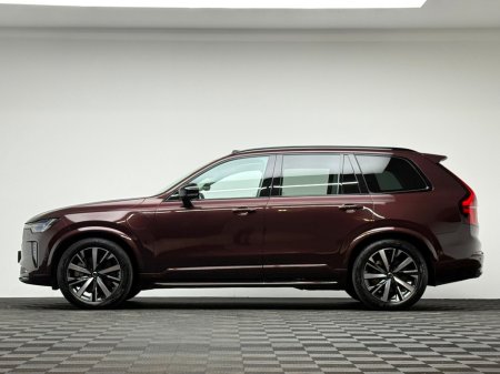 2025 Volvo XC90 PLUS T8 PHEV AWD AUTO *7 SEATER* €79,990 thumbnail