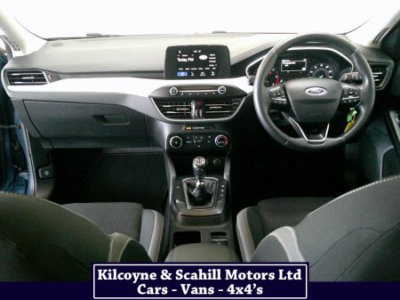 2019 Ford Focus - thumbnail 15