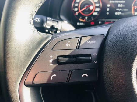 2024 Hyundai Bayon Executive 1.0 Automatic Petrol €26,950 thumbnail