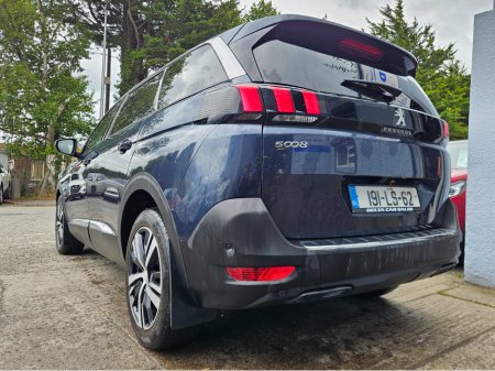 2019 Peugeot 5008 ALLURE 1.2 130BHP 4DR *7 SEATER* NCT 01/27 TAX  €270 PER YEAR FINANCE AVAILABLE FROM €90 PER WEEK 2 KEYS/ SAT NAV/ BLUETOOTH/ USB/ AUX/ CRUISE CONTROL/ HISTORY CHECKED €19,950