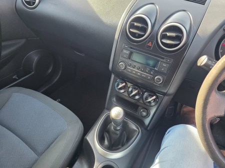 2013 Nissan Qashqai - thumbnail 10