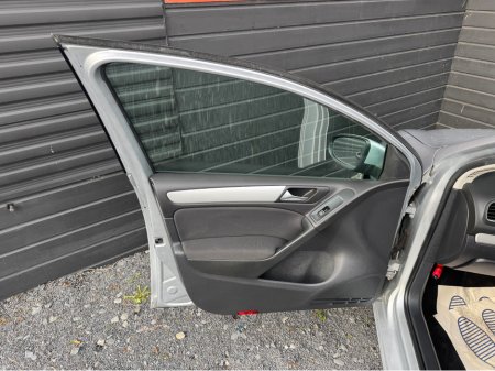 2012 Volkswagen Golf 1.4 TFSI AUTO 5DR €8,995 thumbnail