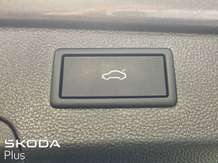 2025 Skoda Superb - thumbnail 27