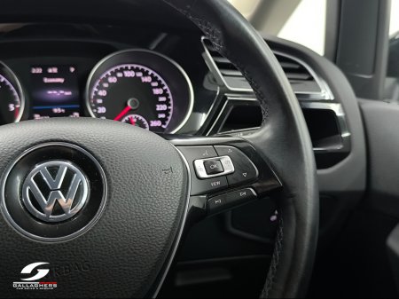 2019 Volkswagen Touran (192) HIGHLINE 2.0 TDI 150PS DSG AUTO 7 SEATER €27,495 thumbnail