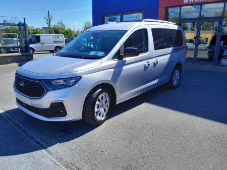 2025 Ford Tourneo Connect Wheelchair Accessible