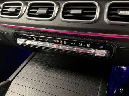 2020 Mercedes-Benz GLE Class 350de AMG 4Matic - 20 Inch Alloys - Air Suspension - Side Steps - Reversing Camera - Ambient Lighting - Sat Nav - Climate Control - Electric Heated Seats - Apple CarPlay/Android Auto - €59,950 or €60, €59,950 thumbnail