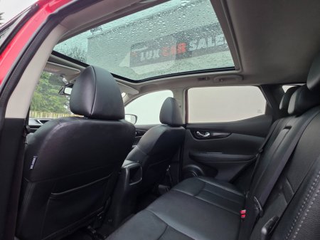 2016 Nissan Qashqai - thumbnail 22