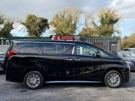 2023 Toyota Alphard - thumbnail 5