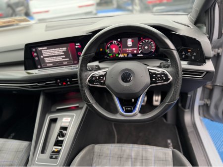 2021 Volkswagen Golf GTE 1.4 PETROL HYBRID - AUTO - 12M WARRANTY - CAR: 1412 €26,950 thumbnail