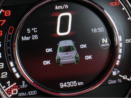 2017 Abarth 595 - thumbnail 45