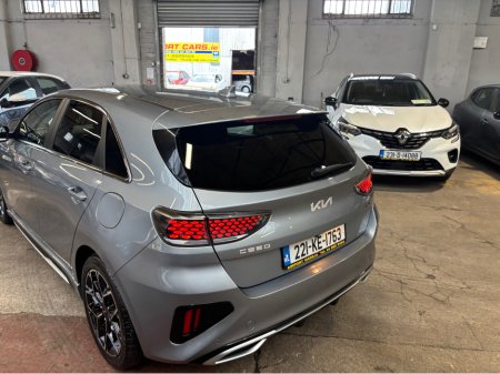 2022 Kia Ceed PE 1.0 GT LINE 5DR €22,499 thumbnail