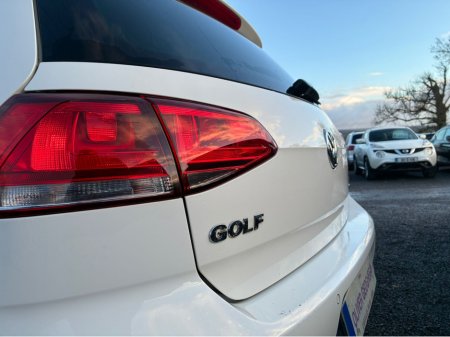2016 Volkswagen Golf HIGHLINE 1.6 TDI (CAMERA+NEW NCT) €11,500 thumbnail
