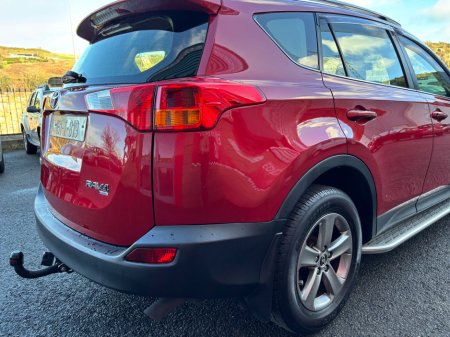 2015 Toyota Rav4 D-4D 125 (2.0) 2WD Luna €10,950 thumbnail