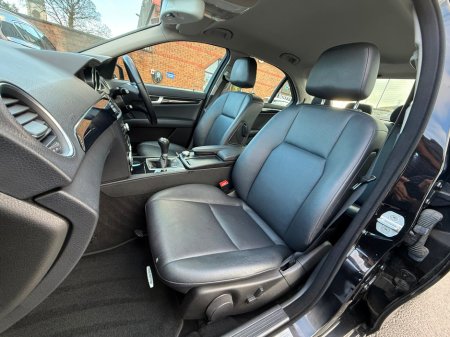 2014 Mercedes-Benz C Class - thumbnail 19