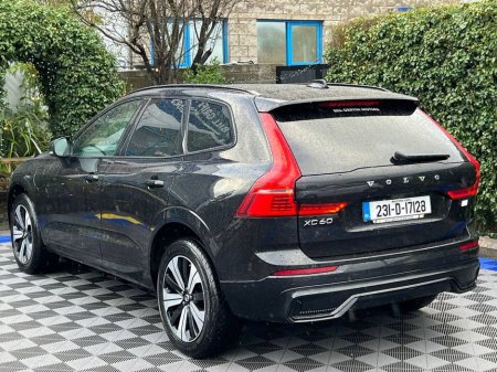 2023 Volvo XC60 T6 PLUS DARK AWD 2.0 * HUGE SPEC * // OPENING PAN ROOF // 360 PARKING CAMERAS // APPLE CARPLAY/ANDROID AUTO €38,900 thumbnail