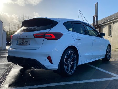 2023 Ford Focus - thumbnail 12