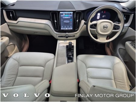 2023 Volvo XC60 - photo 2